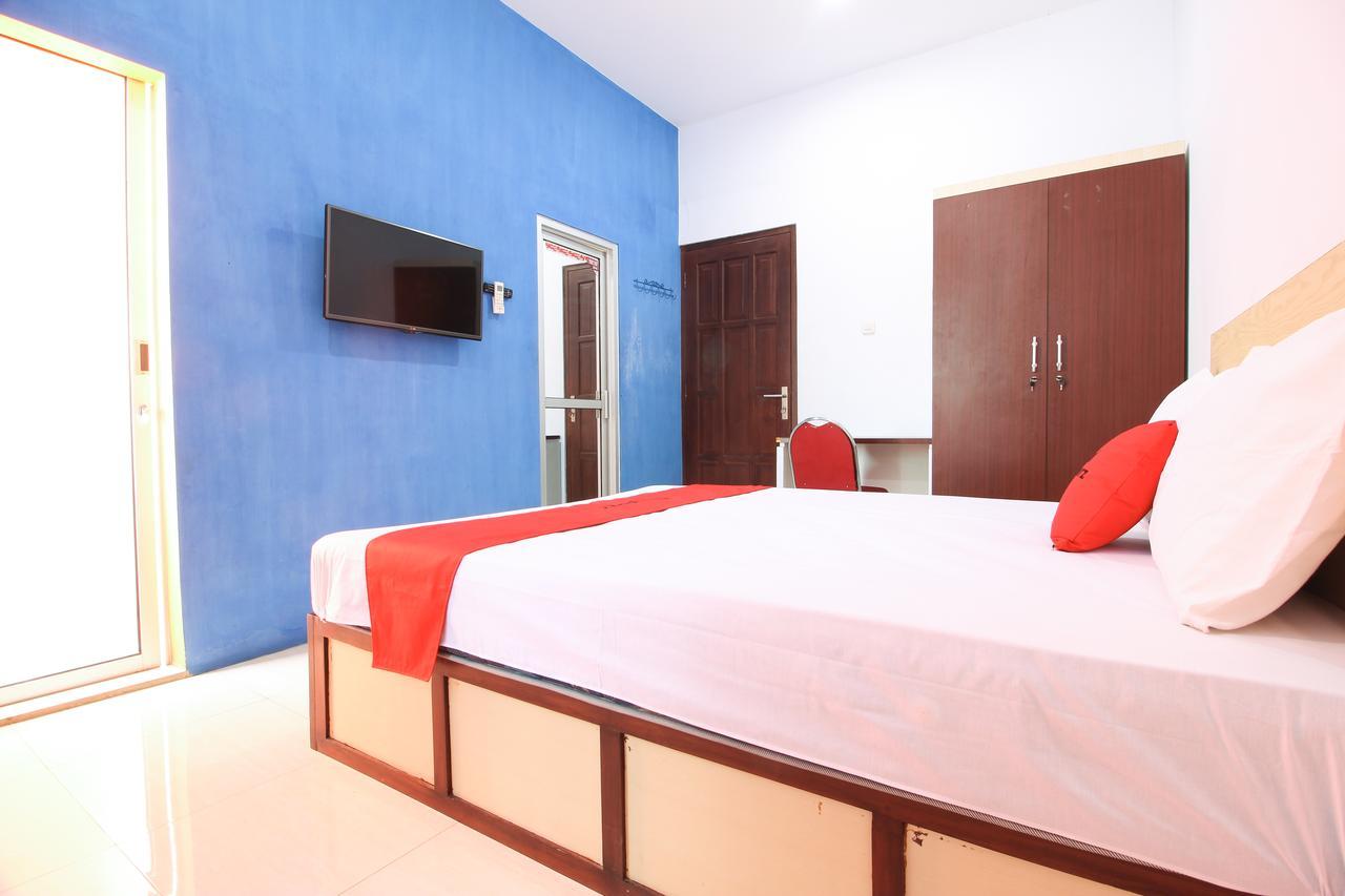 Reddoorz Plus Near Lippo Plaza Jogjakarta Yogyakarta Ngoại thất bức ảnh
